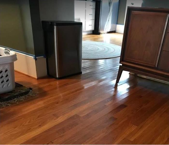 Home area; hardwood flooring throughout
